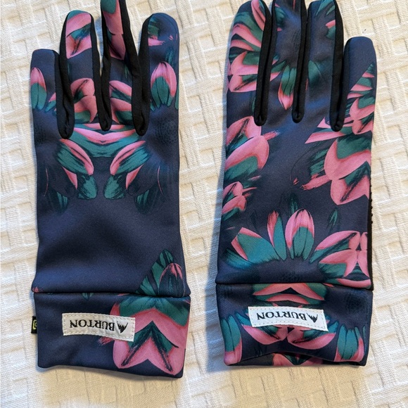 Burton Accessories - Burton womens Multicolor Floral winter Gloves NWOT.  Brand new